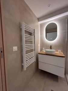 Appartements Charmant appartement au coeur de villeneuve loubet : photos des chambres