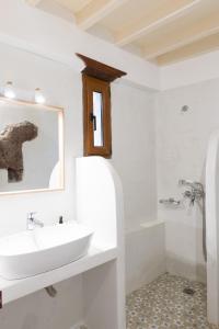 Blue Vista Patmos pool studio