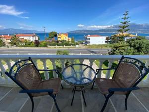 Helens Seaside Apartment