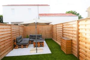 Maisons de vacances Les Pivoines Maison climatisee, proximite mer, plages et forets : photos des chambres