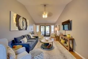 Lakefront Westminster Retreat with Boat Dock! - Toccoa