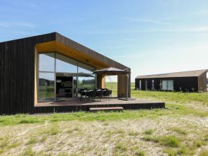 Cottage in Wissenkerke near Nature Reserve