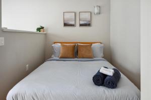 Comfy studio near SM Promenade! Free parking!