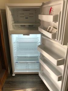 Private 2-bedroom apartment and New York City Manhattan only 15 mins away