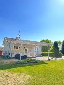 Hus i centrala Grillby - Knivsta