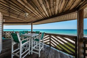 New Listing Stunning view Cypress Beachfront suite