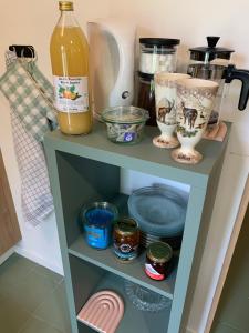 Appartements La Suite Unique - Le jardin sur les Pyrenees- vue panoramique montagne -jardin cloture prive de 100m2-Parking-Linge de lit et serviettes compris- : photos des chambres