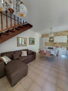 IZZ1 Apartments - Loft Serramazzoni