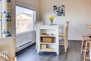 Ocean Front Duplex with Views! Dog Friendly -Surfside Cottage North