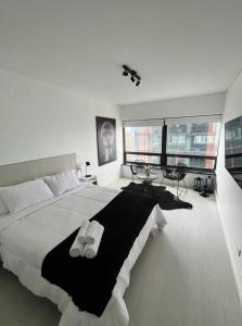 Black & White - Cerca del Obelisco - Apartmány, Buenos Aires