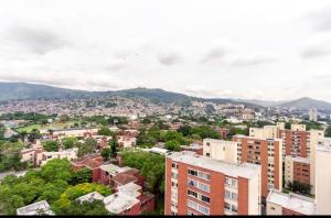 Apto Exclusivo y Elegante Cosmoplaza 110 m2