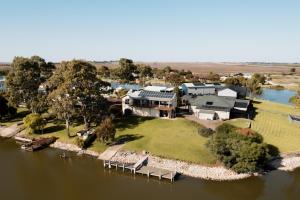 27 Rebecca Street, Wellington Marina