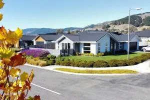 Entire Home Pet & Wheel Chair Friendly - 圣阿诺