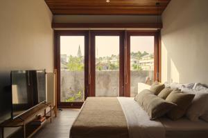 Two Thirds Villa Canggu