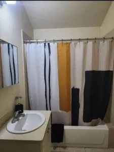 Portmore Paradise Gated Community in Portmore - Government Pen