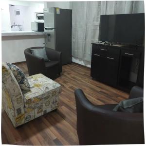 Habitación cómoda y segur4