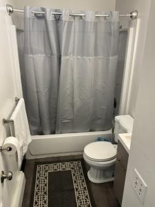 410 e 45th ave unit 4