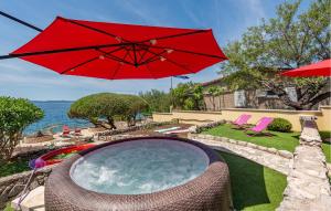 Nice Apartment In Zdrelac