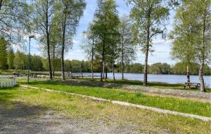 2 Bedroom Stunning Home In Eksjö