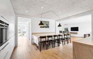 Amazing Home In Hvide Sande With Wifi