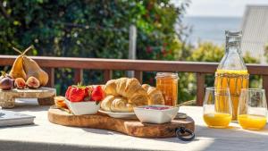 Allawah Cottage - Historic Beachside Retreat - Holiday Yamba