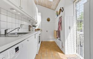 Cozy Home In Mesinge With Wifi