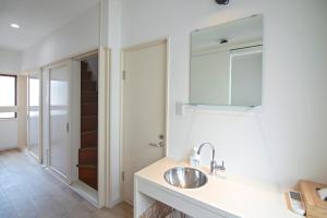 旅タイム・西長堀　駅まで徒歩6分　USJ電車8分