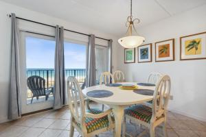 211 Oceans of Amelia