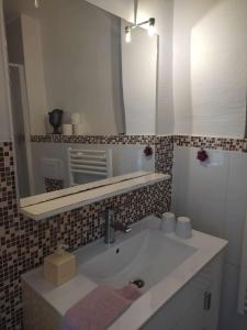 B&B / Chambres d'hotes B&B Le Miroir aux Fees Bordeaux : photos des chambres
