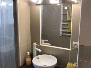 B&B / Chambres d'hotes B&B Le Miroir aux Fees Bordeaux : photos des chambres
