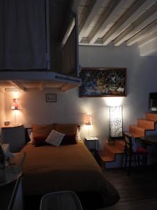 B&B / Chambres d'hotes B&B Le Miroir aux Fees Bordeaux : photos des chambres