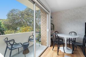 Newly Renovated South Yarra 2BR Apt with parking