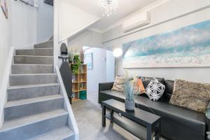 Chic Single Room - AC - Next to Central Station - Nearby CBD USYD UTS Top Viewed Bistros - Shared Bathroom