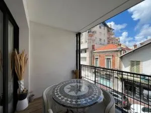 Arcachon Centre : T2 avec Parking, Loggia et Proche Plage - FR-1-319-566 - Arcachon