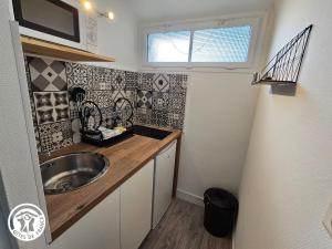 Gîte 2 pers. proche plages et Marais Poitevin, terrasse couverte, tout inclus - FR-1-426-551