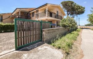 Pet Friendly Home In Riva Dei Tarquini