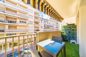 Sublime studio in the center of Cannes