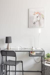 Modern Double Studio Room - AC - 1Mins to Central - Nearby Most Sydney Hotspots