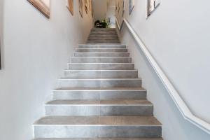 Modern Double Studio Room - AC - 1Mins to Central - Nearby Most Sydney Hotspots