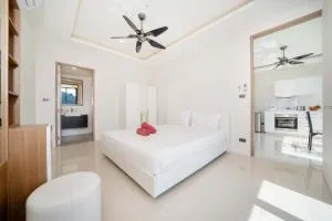Sea & Mountain Views 1BR Condo Viva Patong A603 - Amphoe Kathu