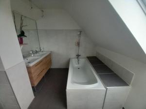 Maisons de vacances Gite de Kerizouarn : Maison 3 Chambres