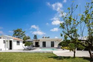 Angeliana Villa - Alfá