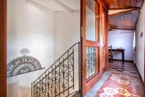 Il Conte e La Contessa img42