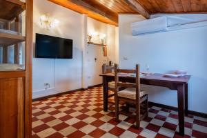 Il Conte e La Contessa img35