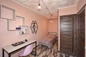 Girls Hostel - Севан