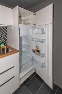 Crimson Cottage Apartments