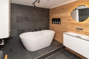 Crimson Cottage Apartments