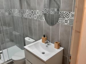 Appartements Appartement refait a neuf a 10min de Praloup : photos des chambres