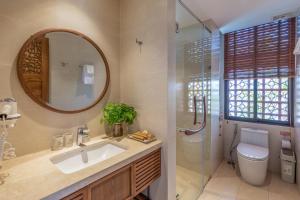 Căn hộ có ban công (Apartment with Balcony)