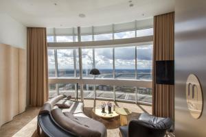 Vilnius TV Tower Apartments DEBESYS